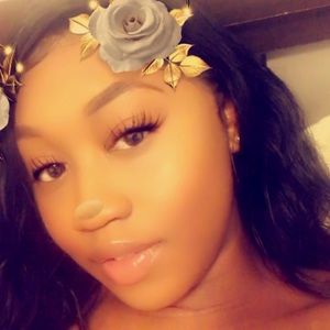 Meet your Posher, Schae-ann